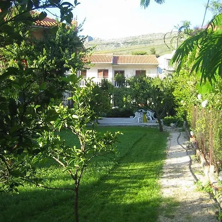 Apartment Ruzic Podstrana